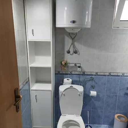 Apartmani Damir Kazija Pakostane Exterior photo